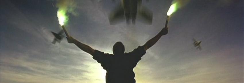 Nicolas Cage et des avions