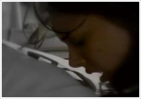 scène masturbation portman